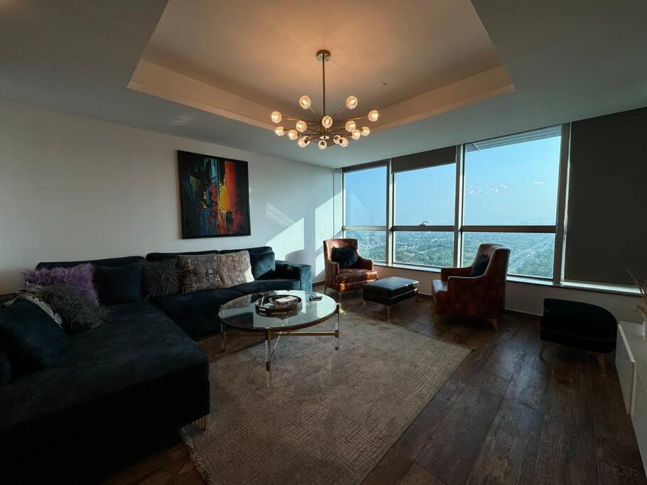 Citylights 2Bhk At Centaurus High Floor,Xbox Appartement Islamabad Buitenkant foto